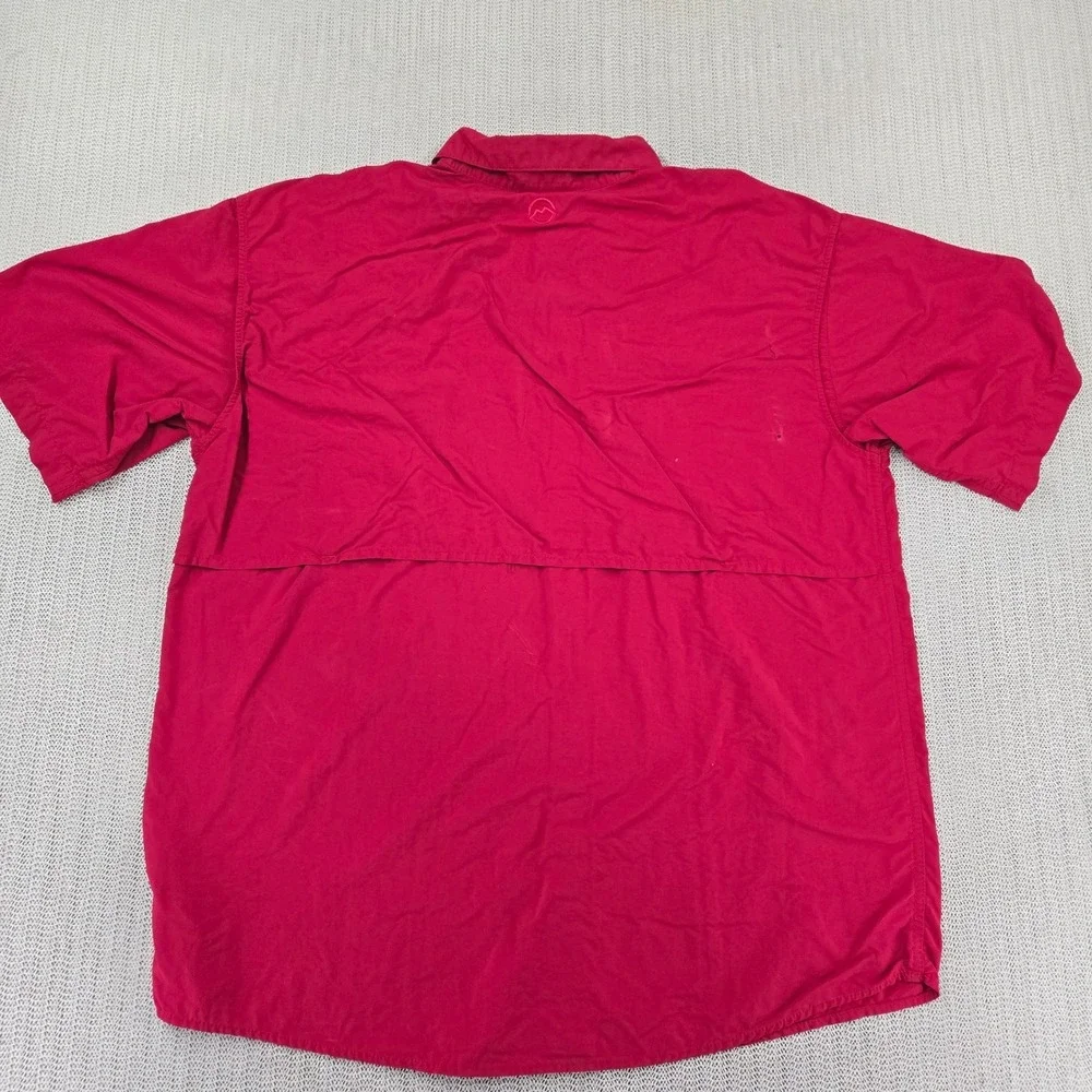Magellan Sportswear size large